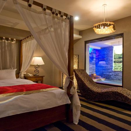 Golden Hot Spring Hotel Тайбей Екстер'єр фото